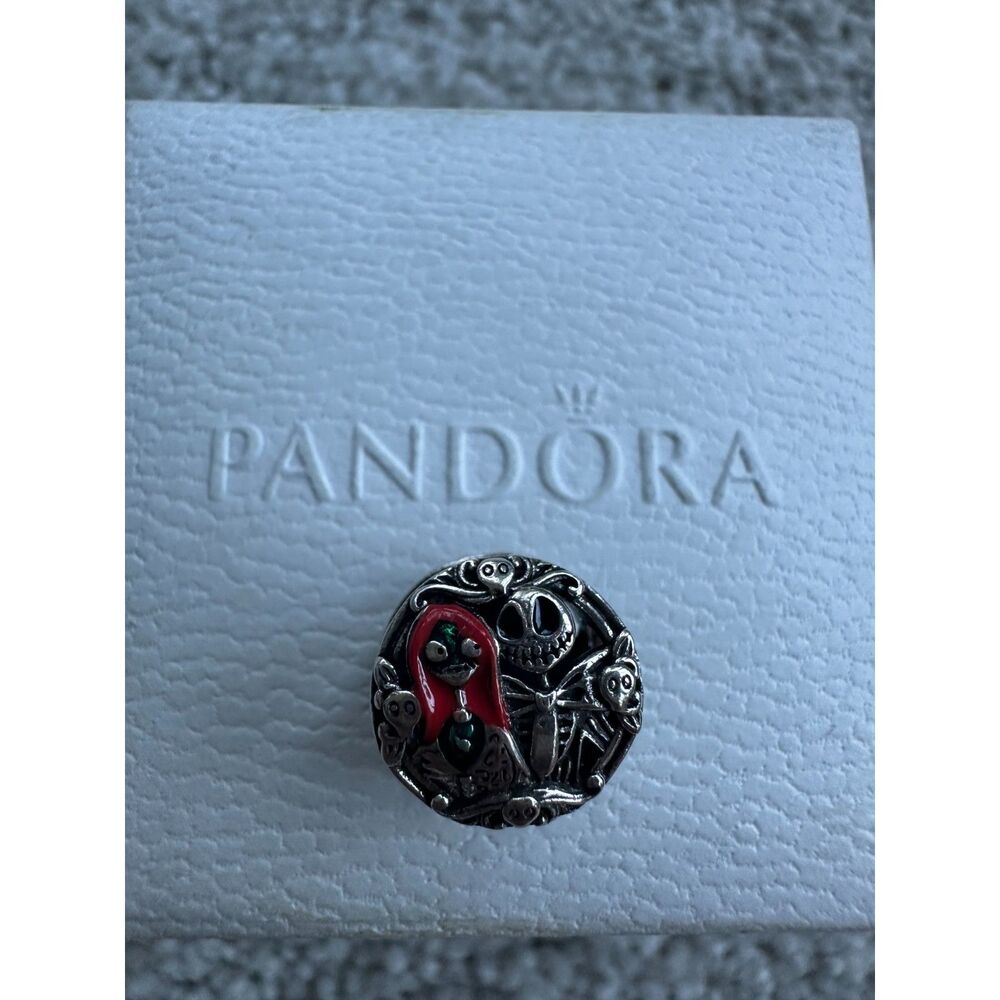 NWOT Pandora x Disney The Nightmare Before Christmas Charm 792292C01 - Picture 4 of 15